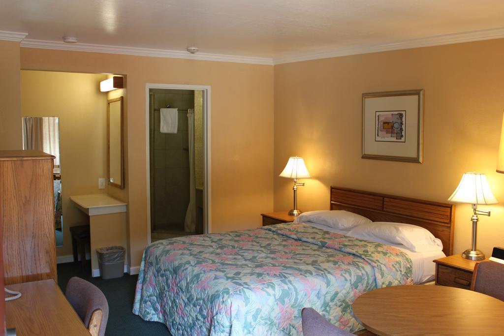 Villa Inn San Rafael Room photo